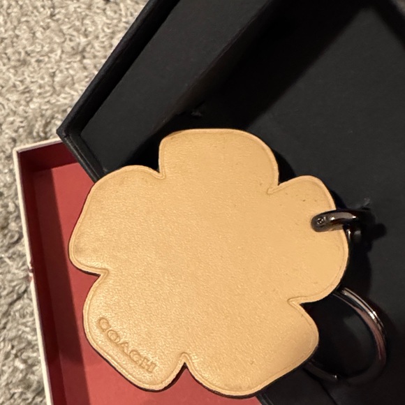 Coach Tea Rose Bag Charm Key Chain - Picture 4 of 6